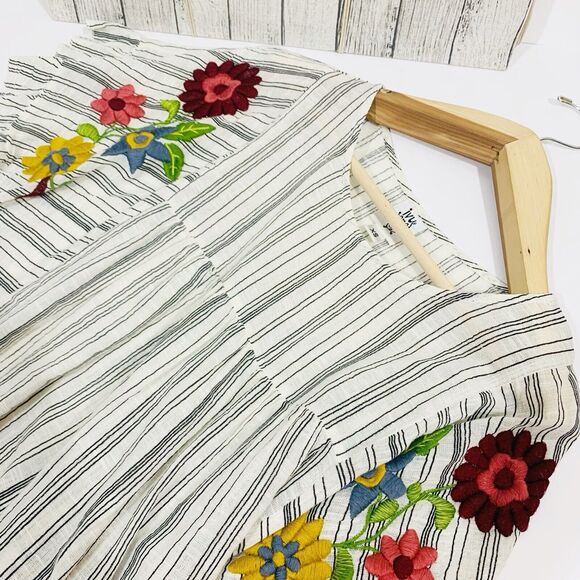 Ivy Jane Floral Embroidered Pin Stripe Dolman Boho Blouse Size XS Women’s - Picture 7 of 9